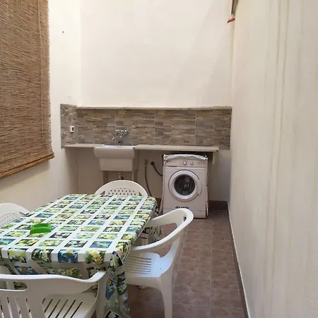 Apartment Appartamento Uso Turistico Da Cristina *